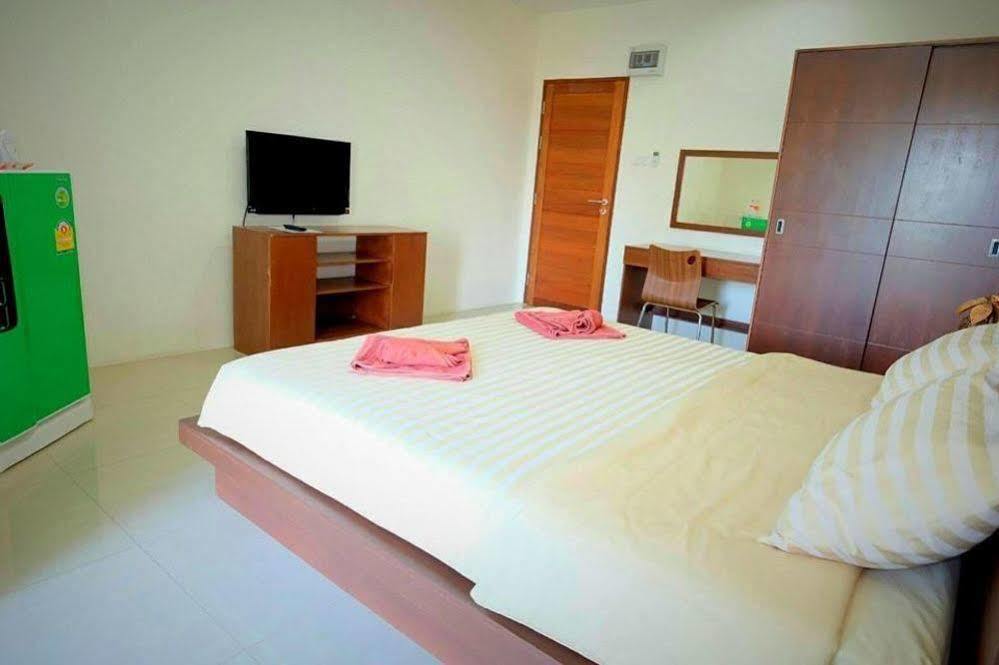 Pc Place Pattaya Luaran gambar