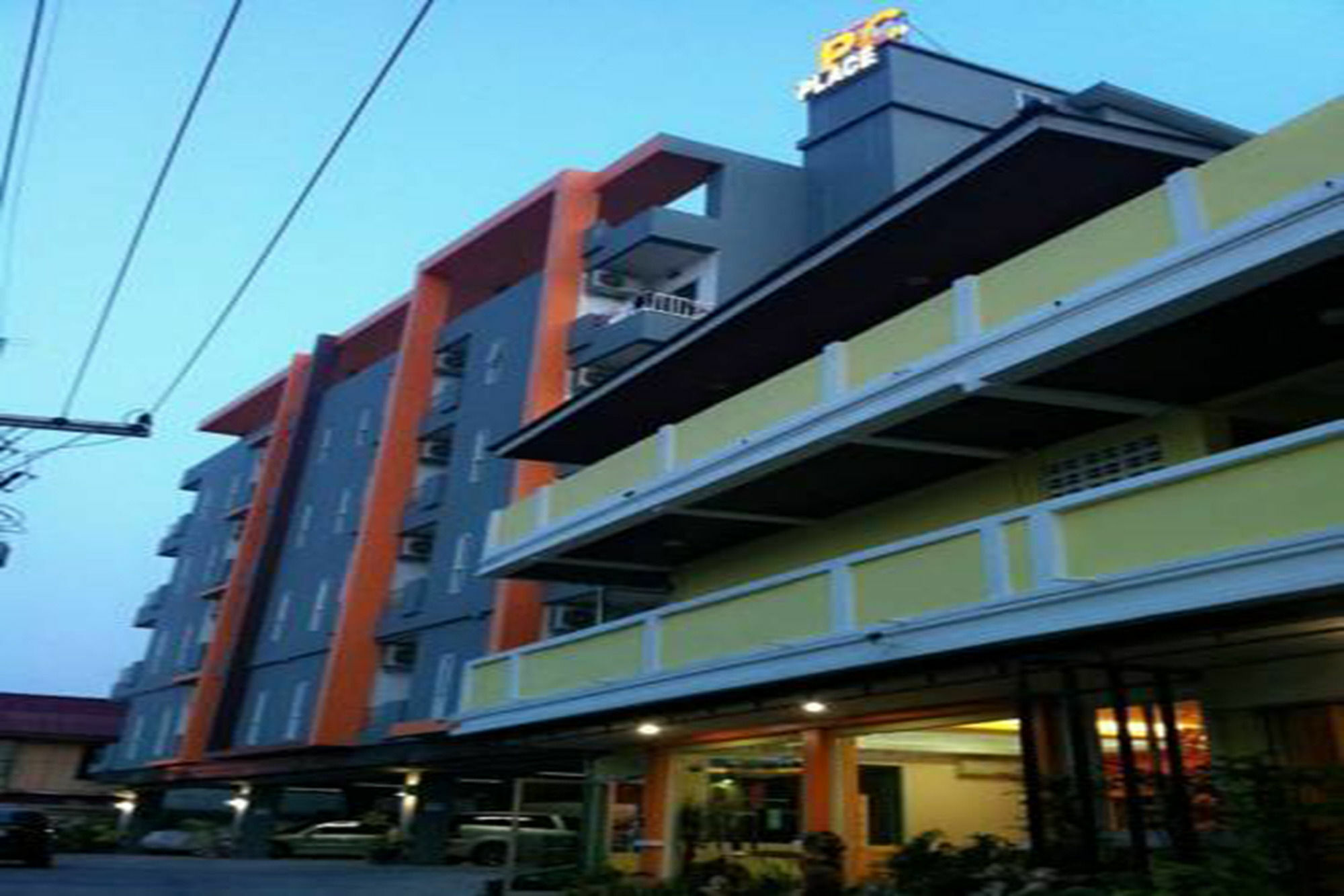 Pc Place Pattaya Luaran gambar